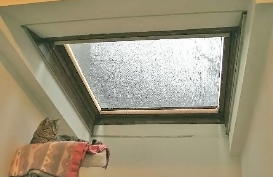 Skylight with Insolroll Fixed Solar Shade