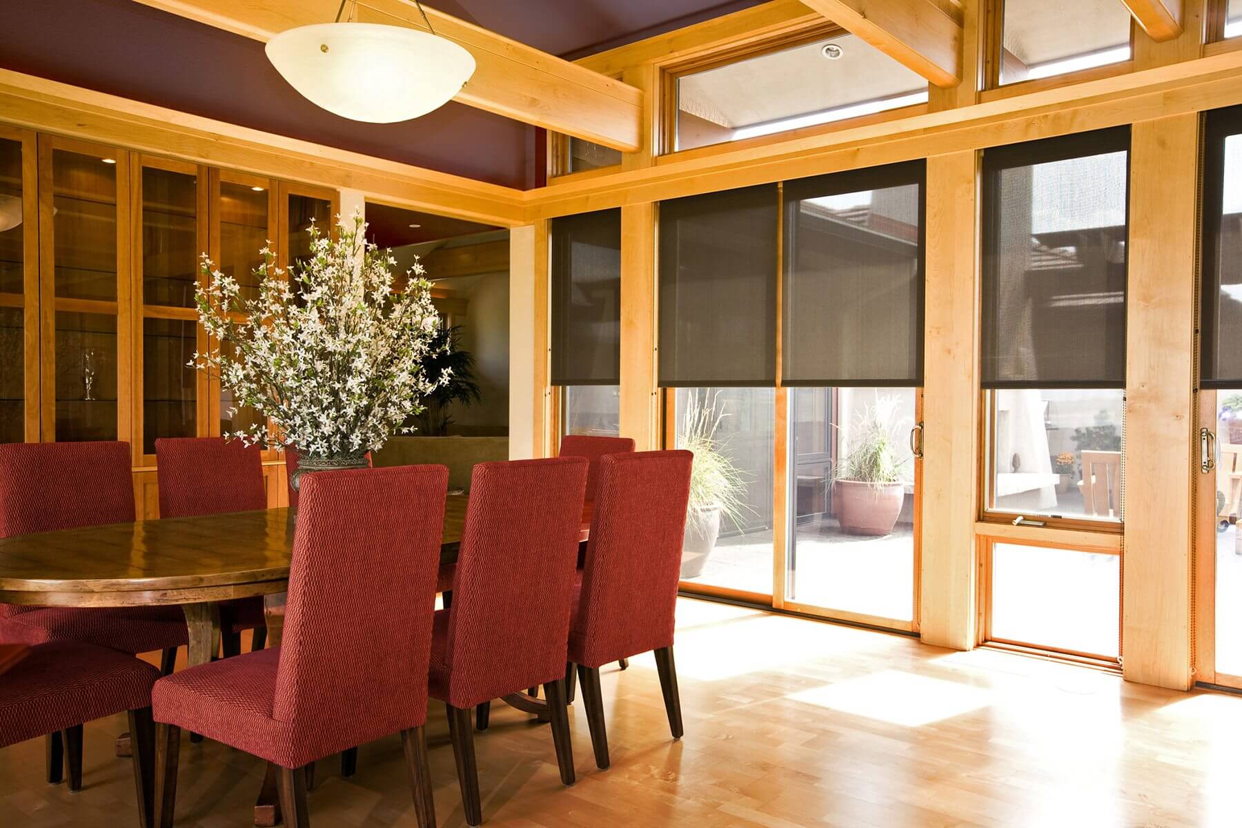 Solar_Shades_dining_room_window_treatments