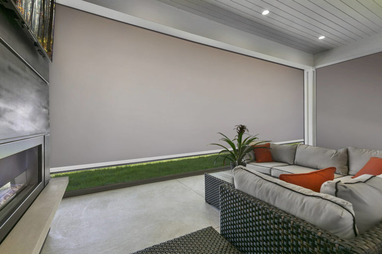 Oasis 2900 Patio Enclosure Shades upscale patio