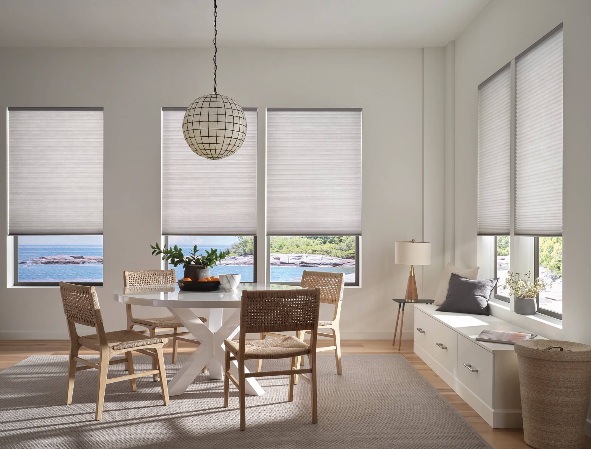 Applause Powerview living dining